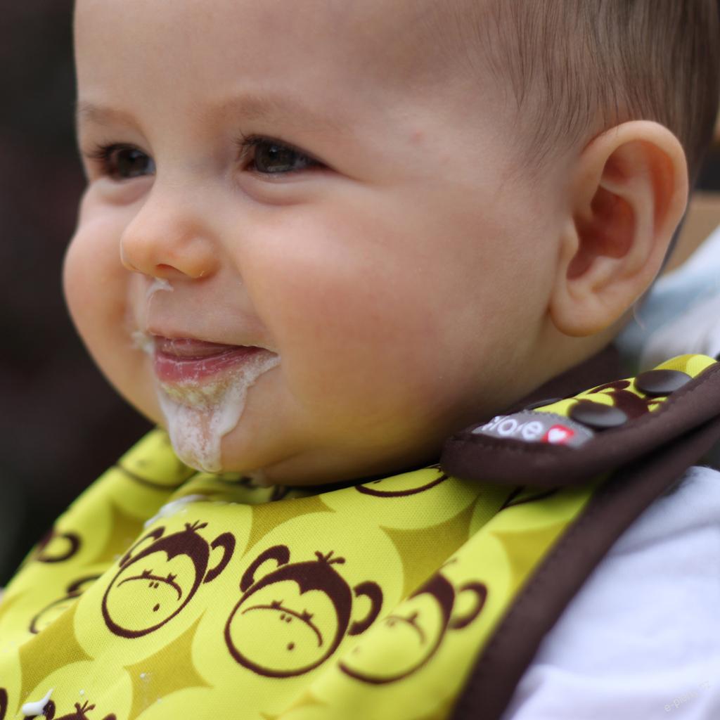 Pop-in oboustranný bryndák 0-6m - Želvy růžové
